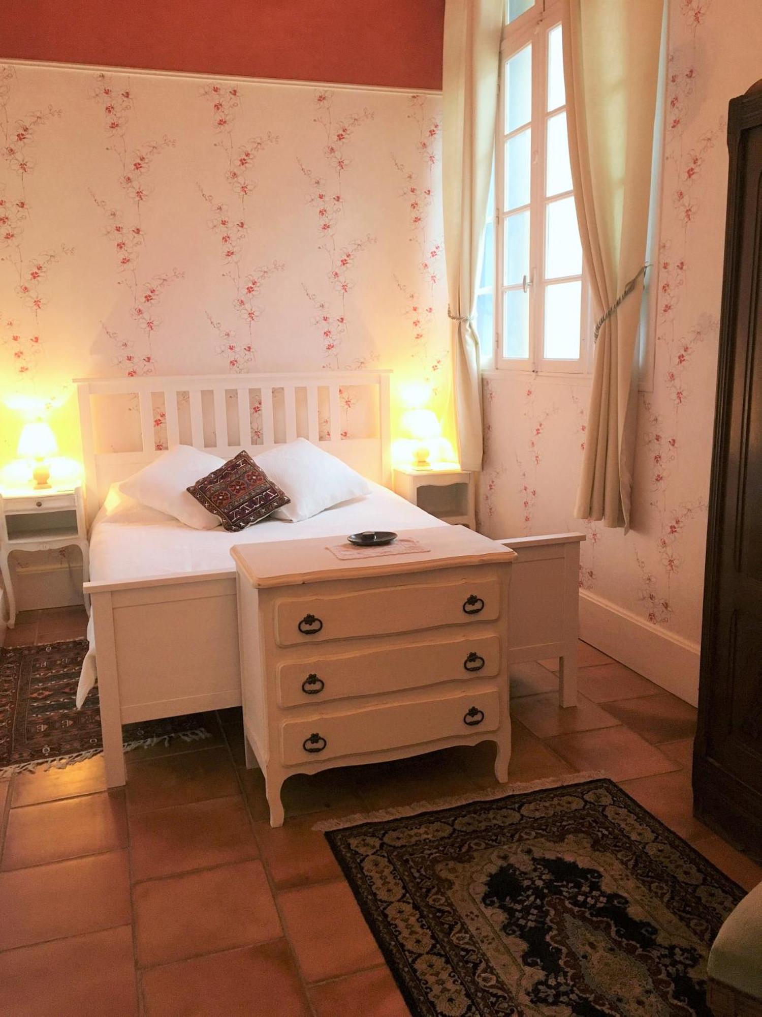 Chateau Du Fraissinet, 6 Gites Sleeping 2-8 Guests, Pool And River On Site La Tronche  Exteriör bild