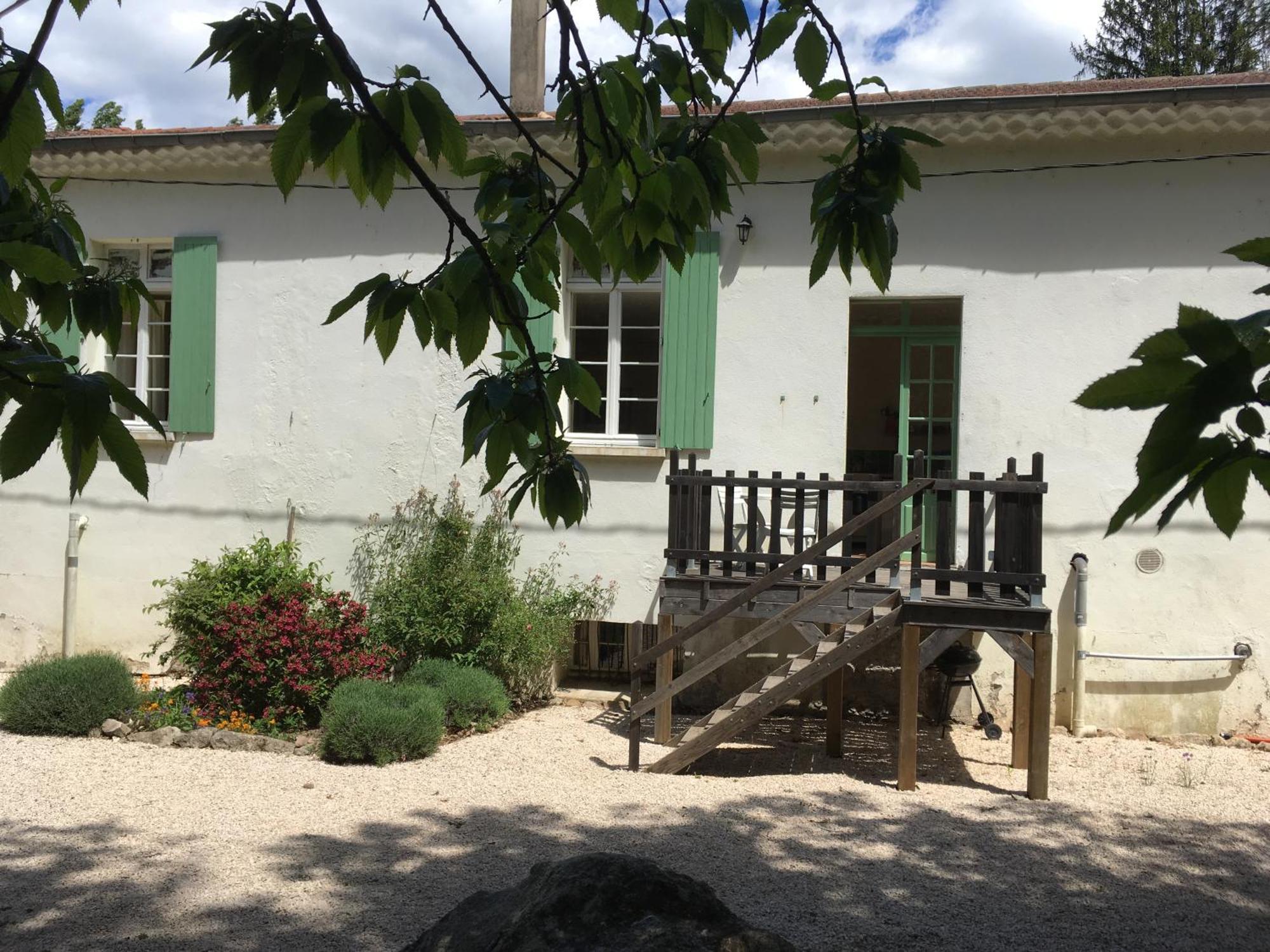 Chateau Du Fraissinet, 6 Gites Sleeping 2-8 Guests, Pool And River On Site La Tronche  Exteriör bild