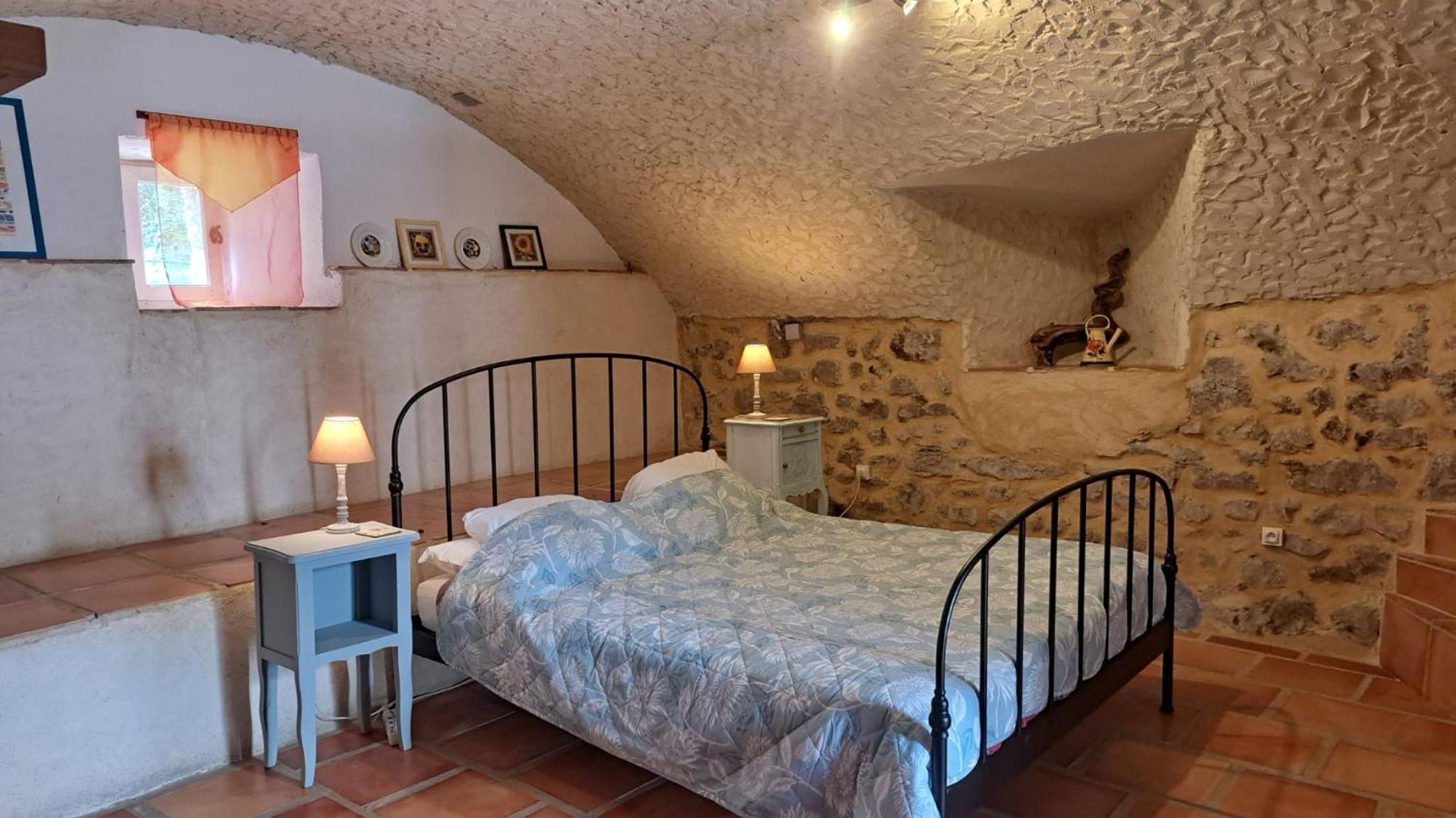 Chateau Du Fraissinet, 6 Gites Sleeping 2-8 Guests, Pool And River On Site La Tronche  Exteriör bild